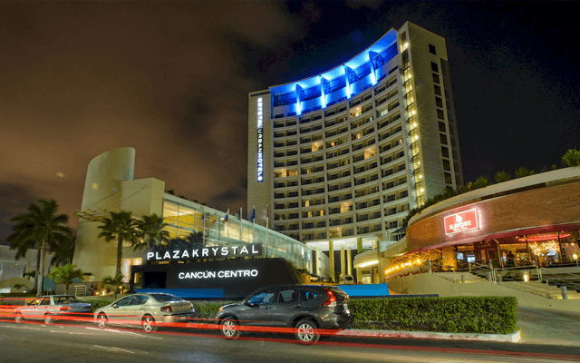 Luxury Cancun Transfers to Cancun Downtown