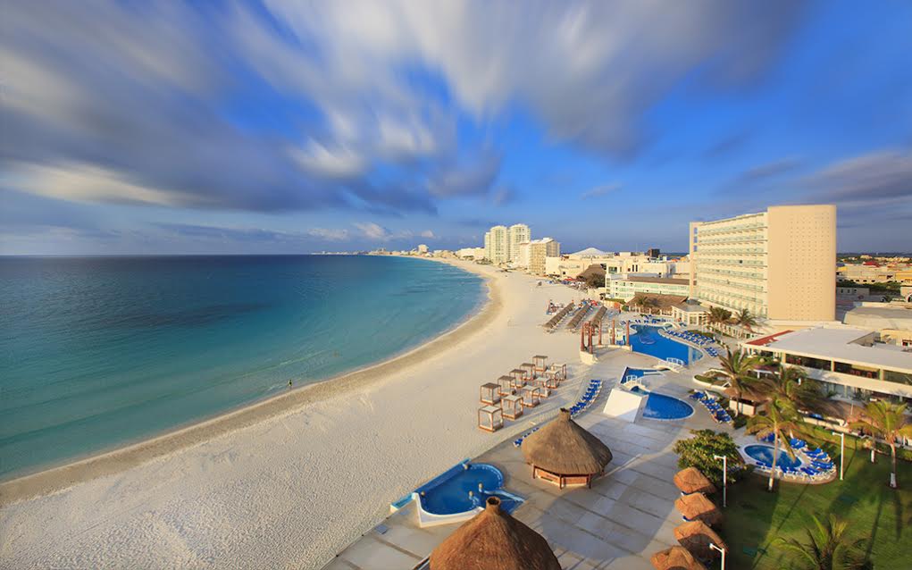 Book your Luxury Cancun Transfers